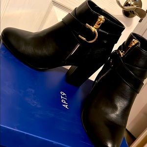 Black Apt 9 booties size 8